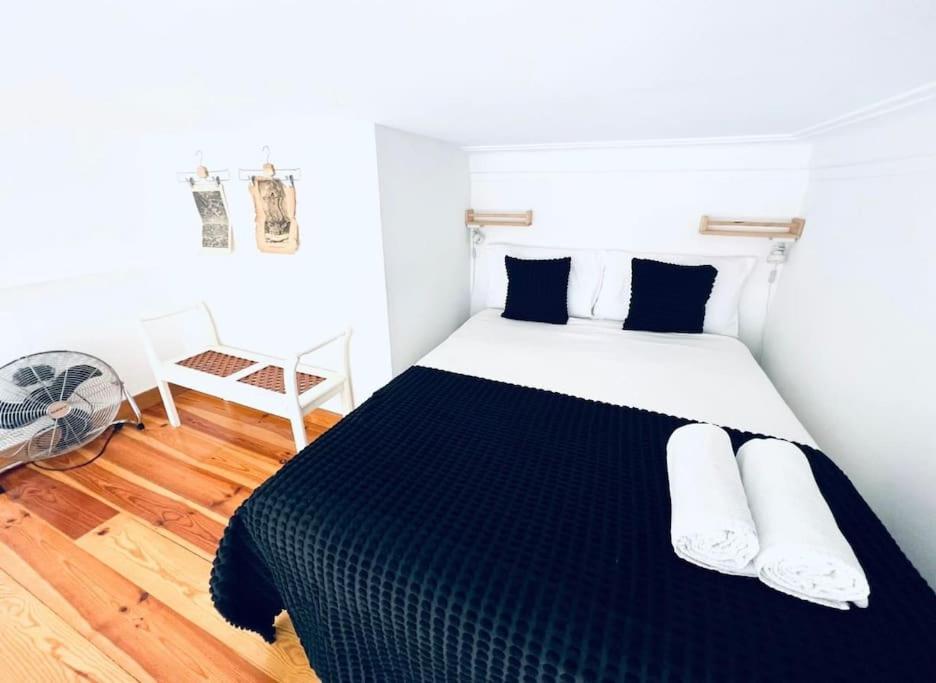 Lisbon Lovely Mezzanino Studio Close To Lx Factory מראה חיצוני תמונה