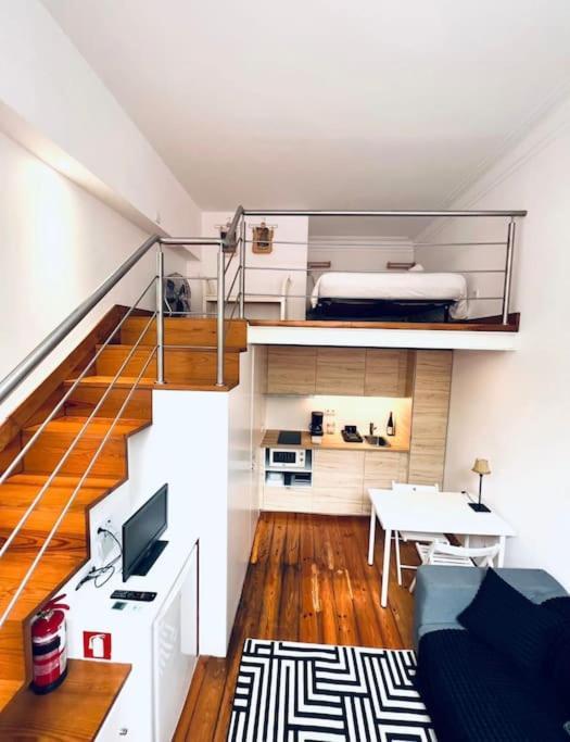 Lisbon Lovely Mezzanino Studio Close To Lx Factory מראה חיצוני תמונה
