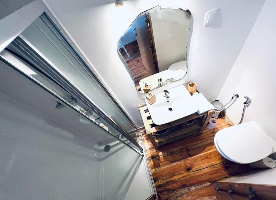 Lisbon Lovely Mezzanino Studio Close To Lx Factory מראה חיצוני תמונה